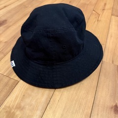 FILA フィラ コットンバケットハット ブラック 58cmの画像