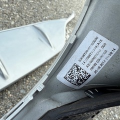 メルセデス　ベンツ　C250 W205 純正　フロントグリル　リアアンダーカバーの画像