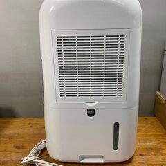 アイリスオーヤマ　コンプレッサー式　衣類乾燥除湿機　2020年　KIJC-H652-Nの画像