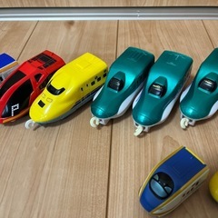 マックのハッピーセットおもちゃ新幹線、電車　　　の画像