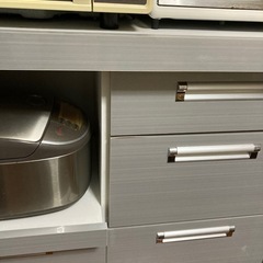 食器棚。引っ越しのため。の画像