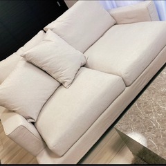 Cremona 三人掛けソファー