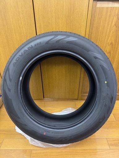 （YOKOHAMA ADVAN VO3）ヨコハマ アドバンV03  4本　ホイール無し　225\60\R18
