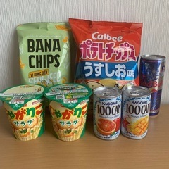 お菓子と飲み物