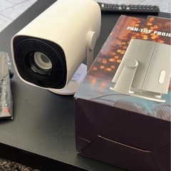 4K Ultra HD プロジェクター 本体の画像