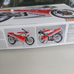 ★希少 アオシマ 1/12scale Honda 88 NSR250R 未開封品の画像