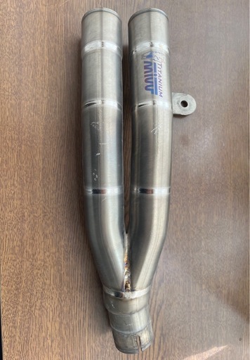 グラディウス  mivv double gun バイクマフラー