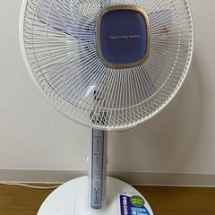 日立扇風機　うちわ風　美品の画像