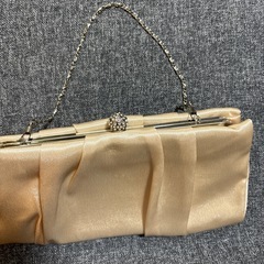 《美品》結婚式 バックの画像