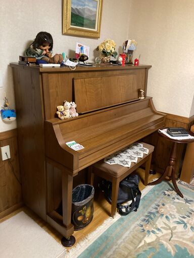 取引先決まりました。アップライトピアノ　カワイ　KL703