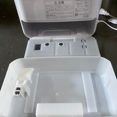 アイリスオーヤマ　デシカント式　衣類乾燥除湿機　2021年　KIJD-H202-Sの画像