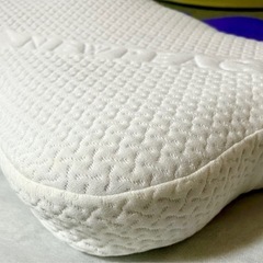 リファ　ニューピース　リリース　枕　の画像
