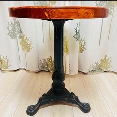 コーヒーテーブル　円テーブル　ダイニングテーブルの画像