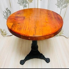 コーヒーテーブル　円テーブル　ダイニングテーブルの画像