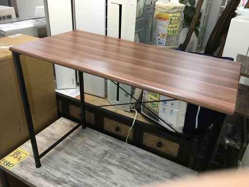 フリーデスク　茶系