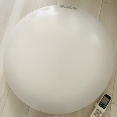 【取引中】HITACHI LEDシーリング（調色・調光機能付き）...