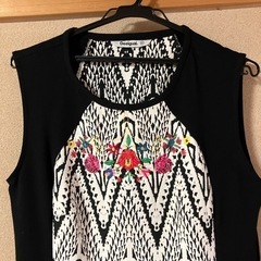 ジャンバースカートの画像