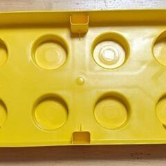 レゴブロックのケースのふた　収納ケースのふた　収納ボックスのふた　黄色の画像