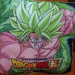 ✨新品・未使用✨ドラゴンボール超ブロリークッションの画像