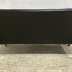 karimoku/カリモク60 Kチェア2シーター 二人掛け ブラック アームトップ/ラバートリー材 ソファ 中古家具 店頭引取歓迎 R9285の画像
