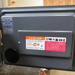 伊勢崎店【中古品】gi3-9 金庫 EIKO 鍵式の画像