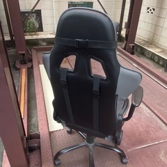 ゲーミングチェア   無料
