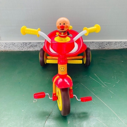 値下げ　中古　アンパンマン 三輪車 赤 アンパンマン（三輪車）のフリマアイテム一覧