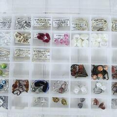 手芸用品大量まとめ売り ボタン/ビーズ/金属/レジン の画像