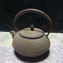 小さな鉄瓶　古物　骨董品