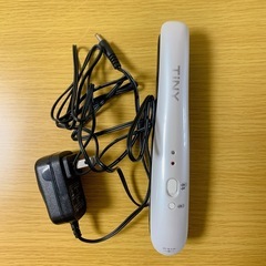 【美品】持ち運び可能ヘアアイロン