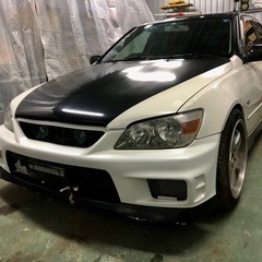 トヨタ　アルテッツァ　RS200