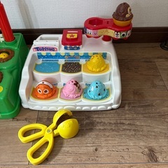 バンダイ　元祖モグラたたきゲーム　
ミッキー　アイスクリームの画像
