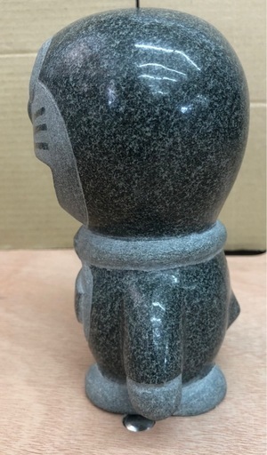 【美品】ドラえもんの置物