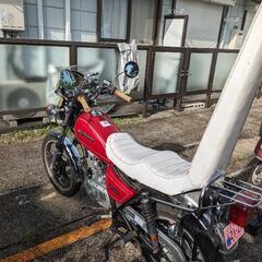 3段シート　gn125 cbx