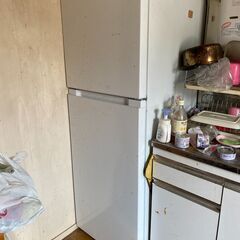 ヤマダ電気冷蔵庫
