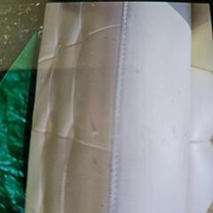 ホワイトレザー調ソファーベットの画像