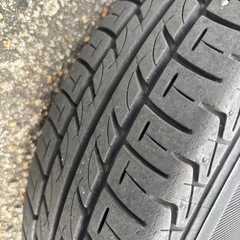 ブリジストン SNEAKER 2020年製145/80R12 PCD100 4穴の画像