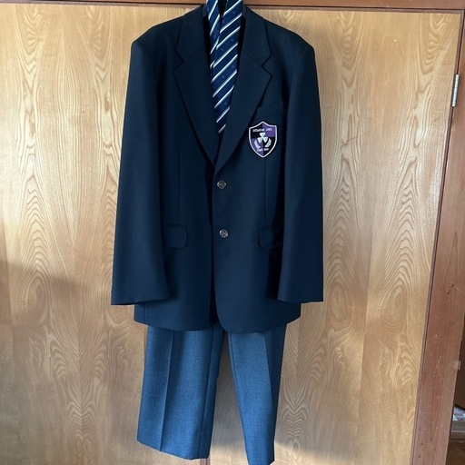 同志社香里中学、高等学校制服