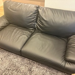 ソファ黒　合皮
