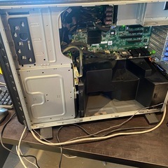 DELL Power Edge T300の画像