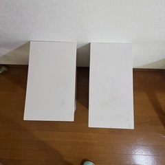 大きめのダストボックス（ゴミ箱）2つの画像