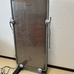 ズボンプレッサー (ナショナル製)