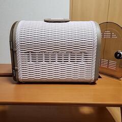 ペットキャリー