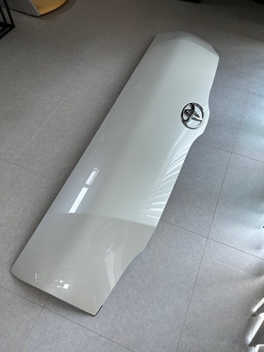 美品　ハイエース　200型　純正　ボンネット　パールホワイト