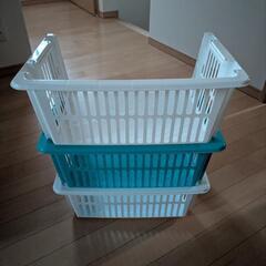 【最終値下げ】収納棚の画像