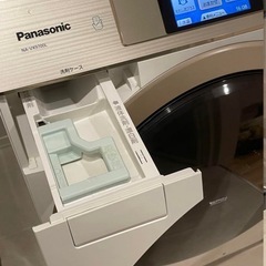 Panasonic ドラム式洗濯機（乾燥機能付き）　NA-VX9700L パナソニック　2017年製の画像