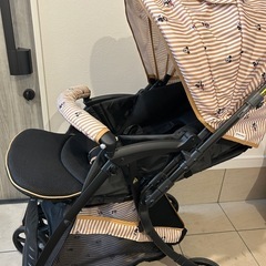 【美品】ベビーカー　ミッキー