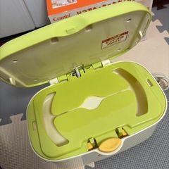 combi おしりふきあたため器の画像