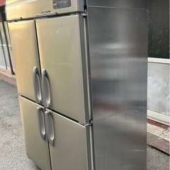 【動確済み】2021年 ホシザキ 業務用 縦型冷凍冷蔵庫 HRF-120AT3 1凍3蔵 三相 200V 冷凍177L 冷蔵589L W1200×D650×H1910 4枚扉 大阪の画像