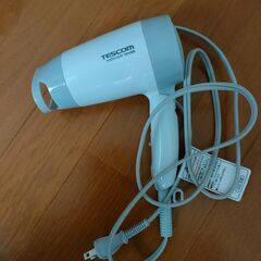 無料：至急：ヘアドライヤー（トステム　TD105B) 